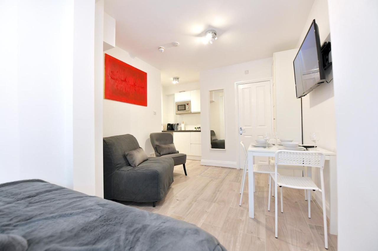 Central London Luxury Studios Fulham Close To Underground Newly Refurbished Екстериор снимка